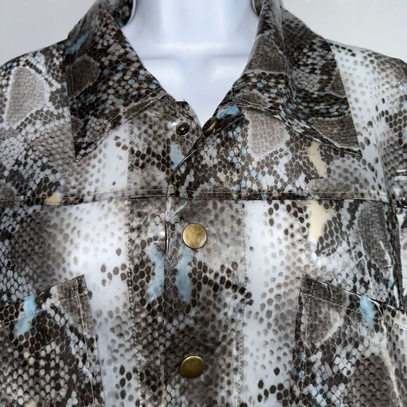 i r Plastic Polyurethane Cropped Jacket Plus Size 2XL Sheer Reptile Animal Print - Picture 2 of 11